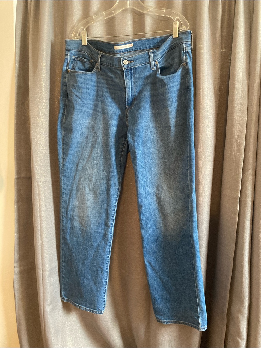 Levi's Straight Leg Jeans in Blue Denim
